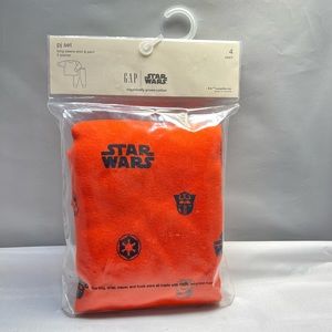 Baby gap Star Wars PJ set, size 4, orange